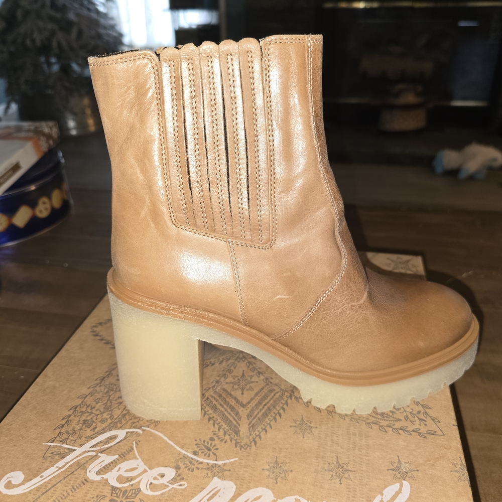 Free People Tan Chunky Heeled Boots